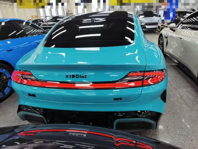 Xiaomi SU7 — Фото автомобиля 5