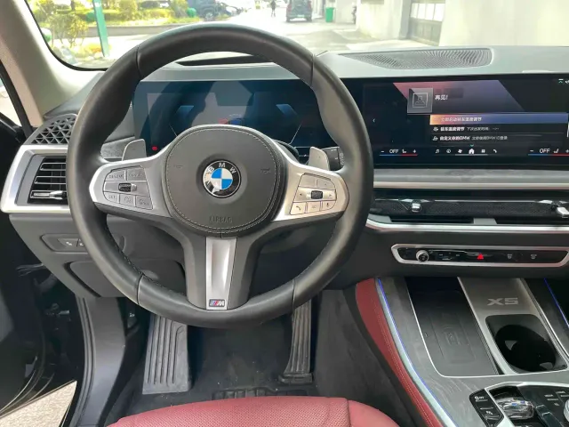 BMW X5 — Фото автомобиля 8