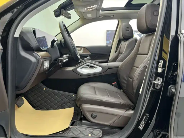 Mercedes-Benz GLE-Class — Фото автомобиля 19