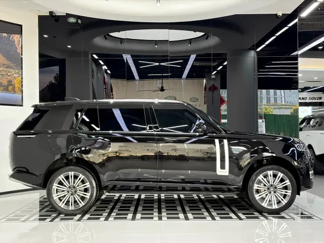 Land Rover Range Rover — Фото автомобиля 3