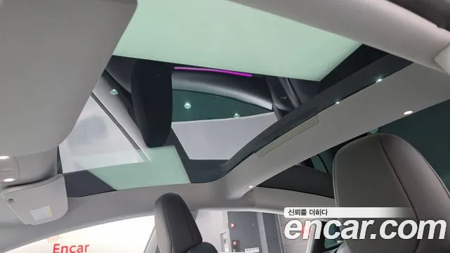 Tesla Model 3 — Фото автомобиля 19