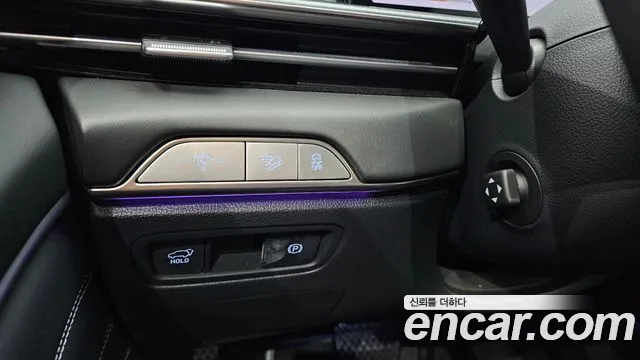 Genesis GV80 — Фото автомобиля 17