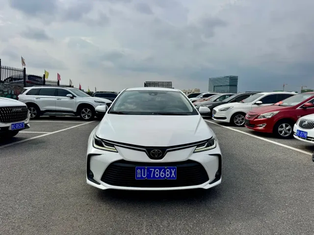 Toyota Corolla — Фото автомобиля 2