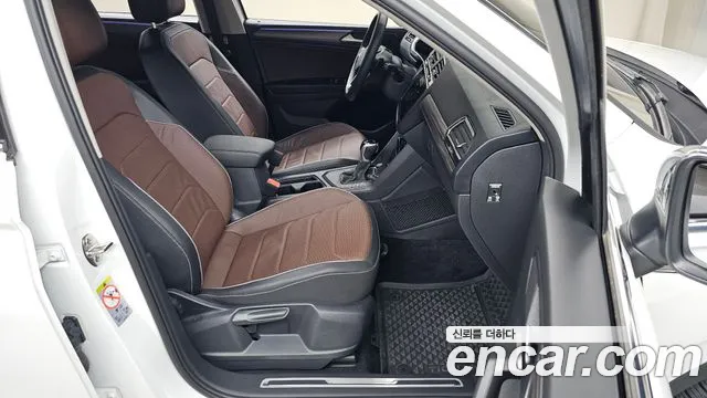 Volkswagen Tiguan — Фото автомобиля 22