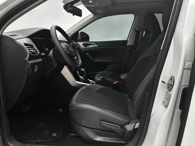 Volkswagen T-Cross — Фото автомобиля 21