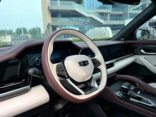 Geely Xingyue L — Фото автомобиля 11