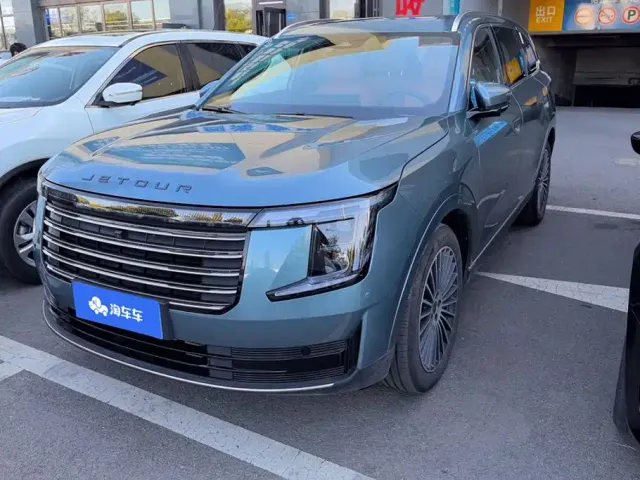 Фотография автомобиля — Jetour X70L