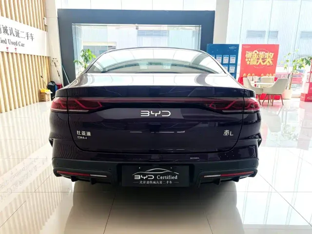 BYD Qin L — Фото автомобиля 10