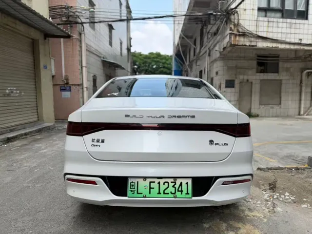BYD Qin PLUS — Фото автомобиля 10