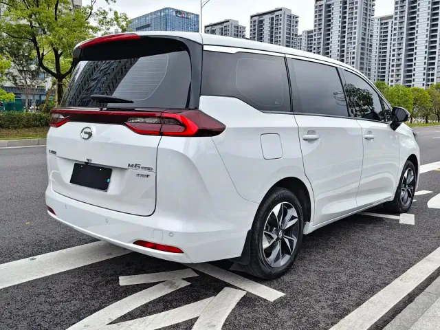 GAC Trumpchi M6 — Фото автомобиля 16