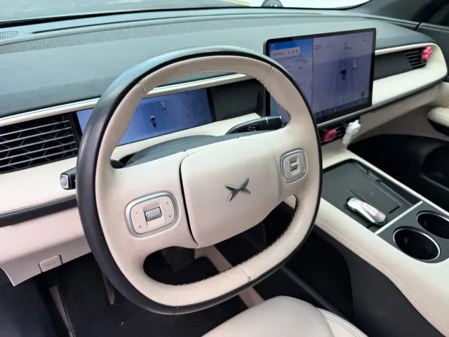 Xpeng G6 — Фото автомобиля 12