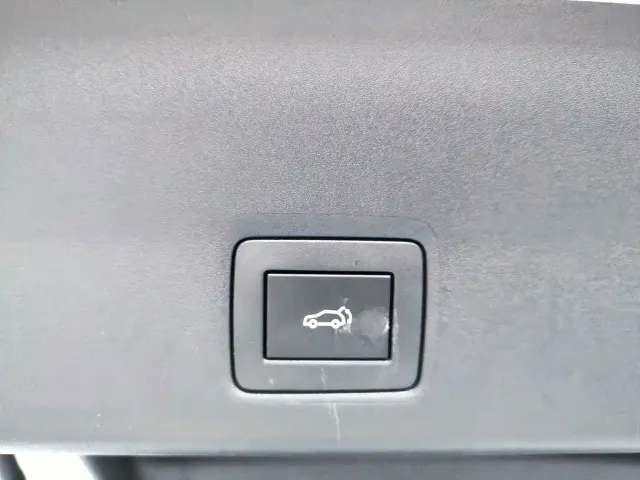 Toyota BoZhi 3X — Фото автомобиля 9