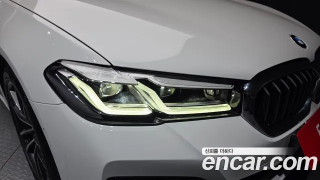 BMW 5 Series G30 — Фото автомобиля 7