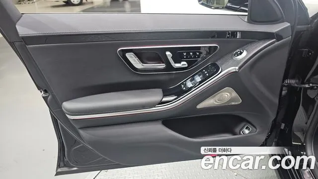Mercedes-Benz S-Class W223 — Фото автомобиля 13