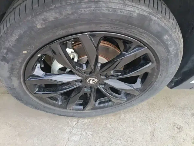 Changan X5 Plus — Фото автомобиля 22