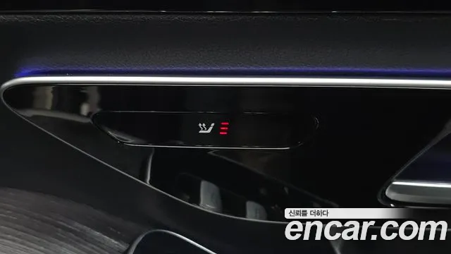 Mercedes-Benz S-Class — Фото автомобиля 17