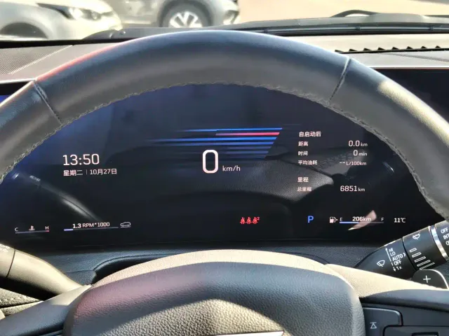 Cadillac XT4 — Фото автомобиля 9