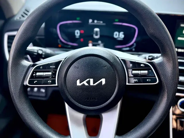 Kia Seltos — Фото автомобиля 20
