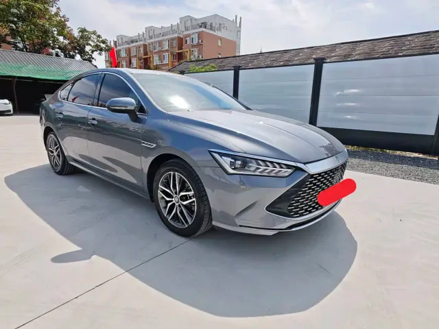 BYD Qin PLUS — Фото автомобиля 3