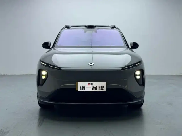 Nio ES6 — Фото автомобиля 2