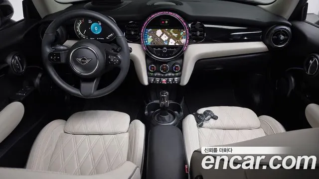 MINI Cooper — Фото автомобиля 10