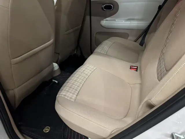 Wuling Hongguang Mini EV — Фото автомобиля 6
