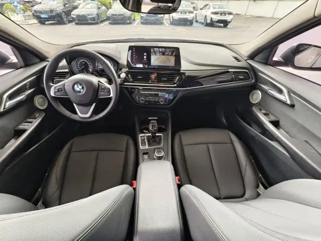 BMW BMW 1 Series 2020 Model 120i M Sport Package — Фото автомобиля 13