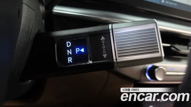 Hyundai Grandeur GN7 — Фото автомобиля 12