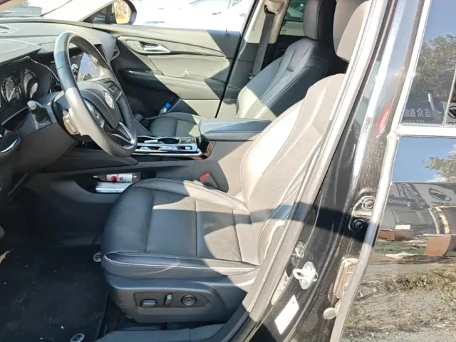 Buick Envision Plus — Фото автомобиля 14