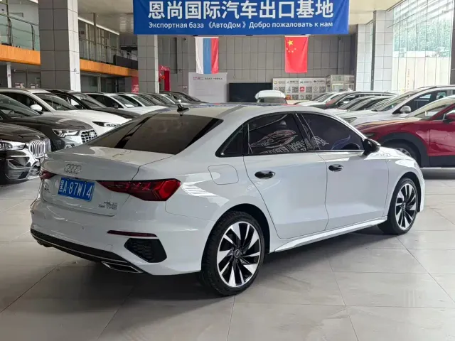 Audi A3 — Фото автомобиля 4