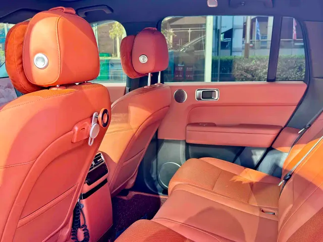 Li Auto L6 — Фото автомобиля 9