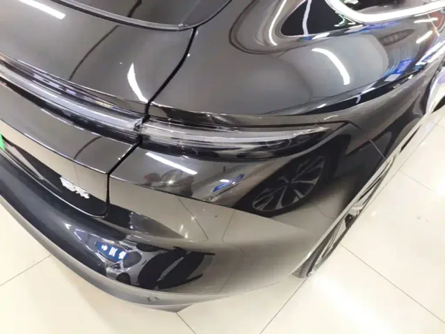 Nio ET5 Touring — Фото автомобиля 7