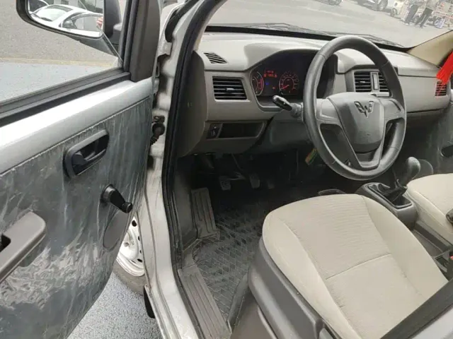 Wuling Rongguang S — Фото автомобиля 15