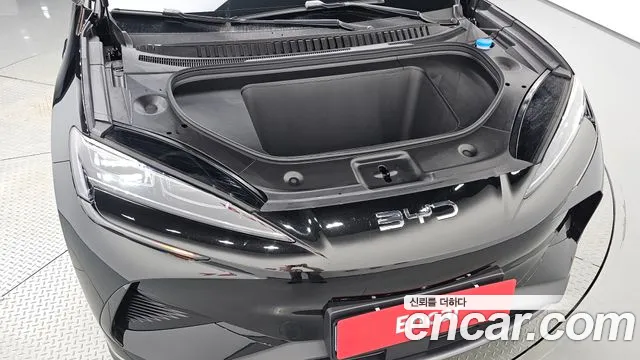 BYD Sealion 7 — Фото автомобиля 3