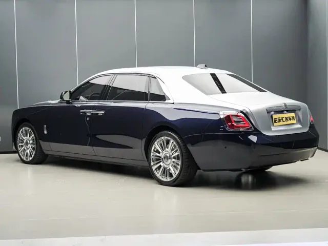Rolls-Royce Ghost 2021 6.7T Long Wheelbase — Фото автомобиля 5