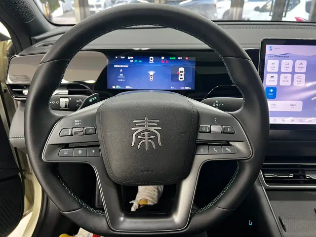 BYD Qin L — Фото автомобиля 6