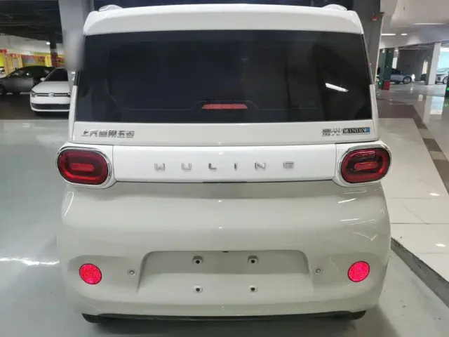 Wuling Hongguang Mini EV — Фото автомобиля 5