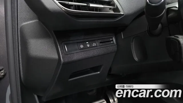 Peugeot 3008 2nd Gen — Фото автомобиля 24