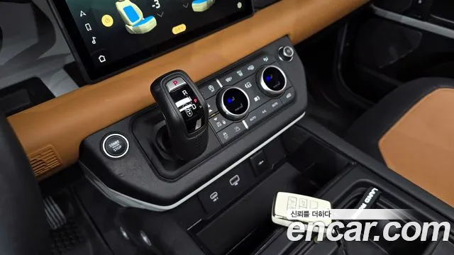 Land Rover Defender Defender (L663) 110 P300 X-Dynamic SE — Фото автомобиля 9