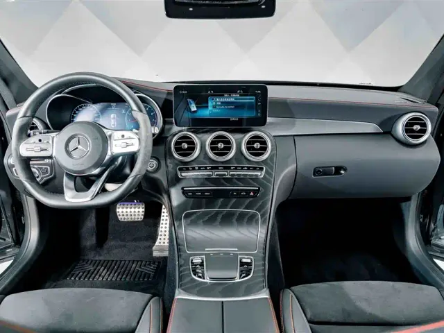 Mercedes-Benz C-Class — Фото автомобиля 10