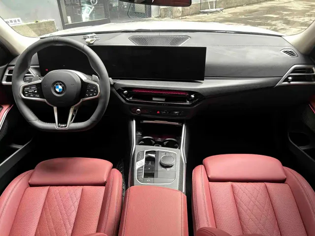 BMW 3 Series — Фото автомобиля 18