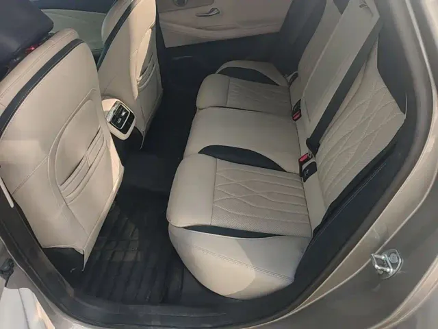 Chery Arrizo 8 — Фото автомобиля 16