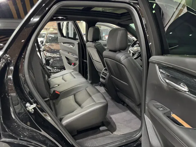 Cadillac XT5 — Фото автомобиля 12