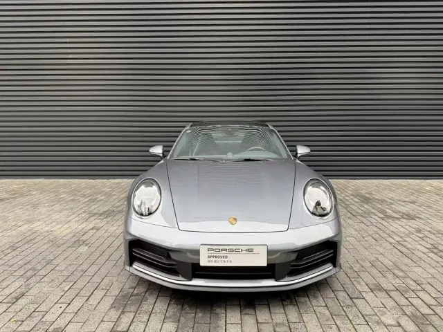 Porsche 911 — Фото автомобиля 16