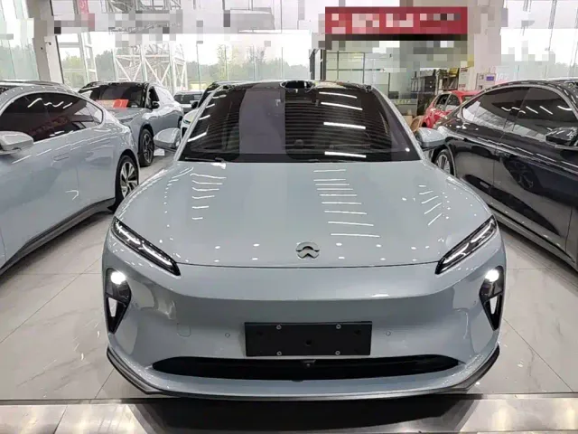 Nio ET5 — Фото автомобиля 2