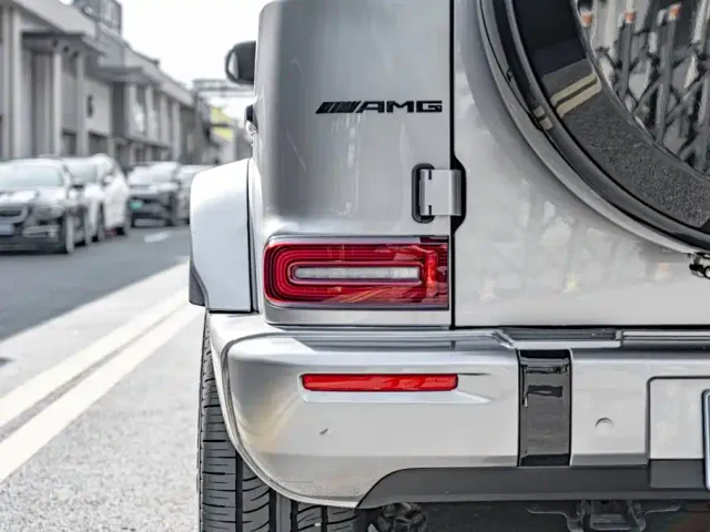 Mercedes-Benz G-Class — Фото автомобиля 11