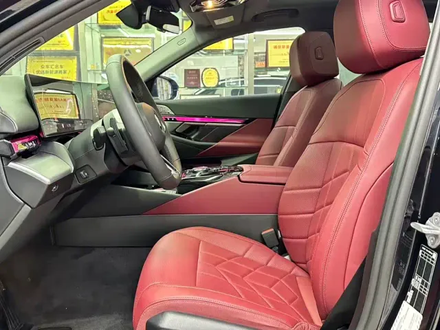 BMW 5 Series — Фото автомобиля 7