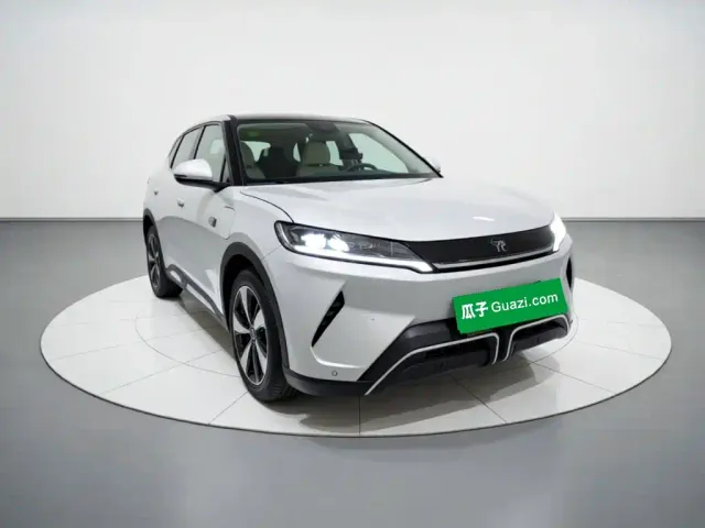 BYD Yuan UP — Фото автомобиля 3
