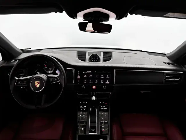 Porsche Macan — Фото автомобиля 14
