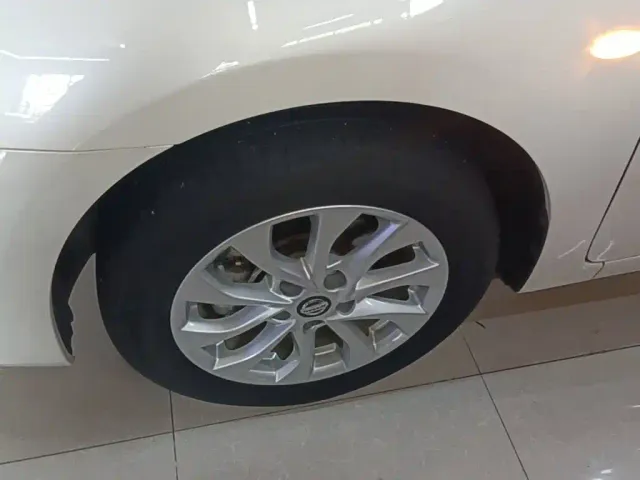 Nissan Sylphy — Фото автомобиля 22